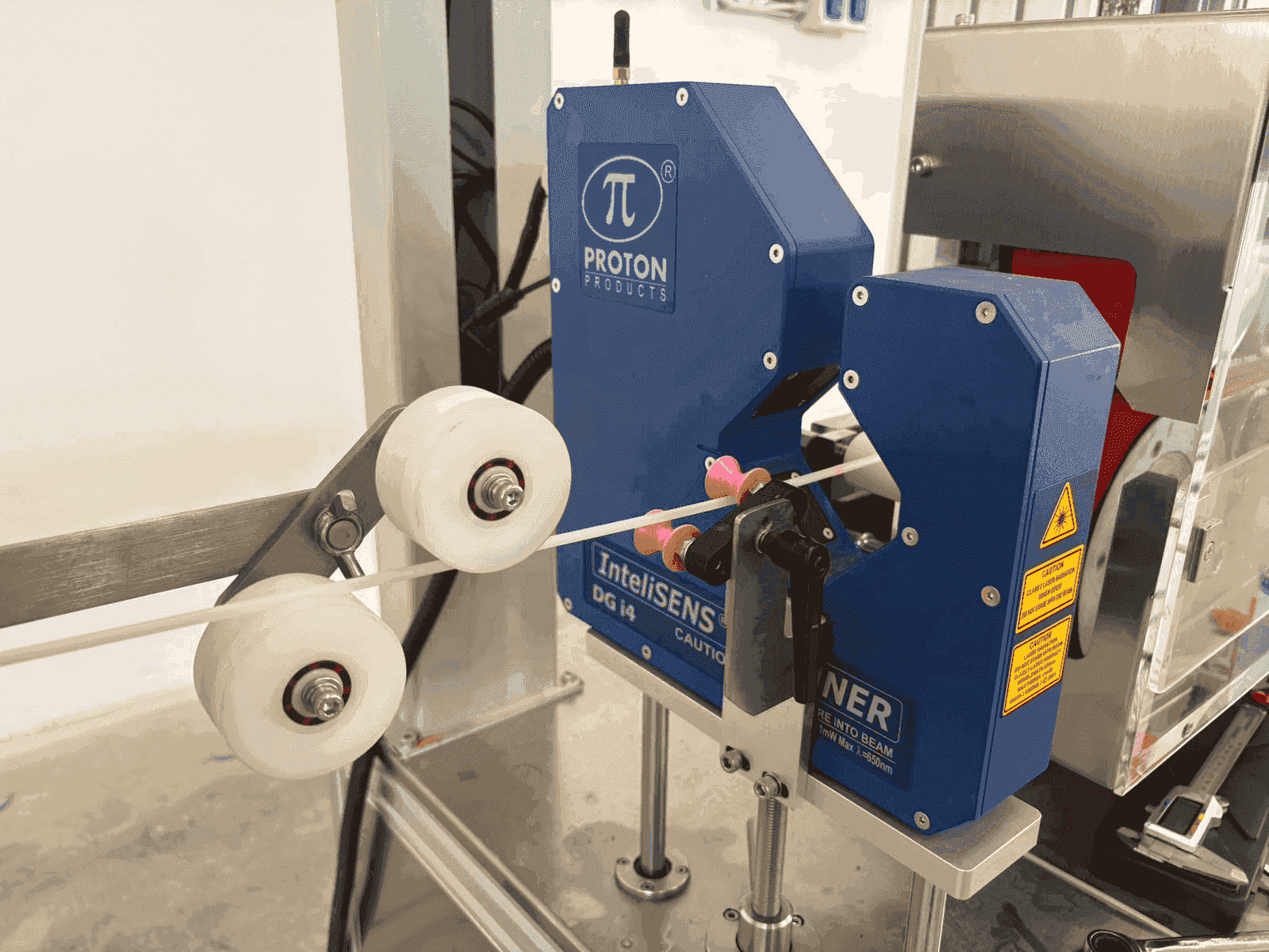 Precision plastic tubes and dip tubes